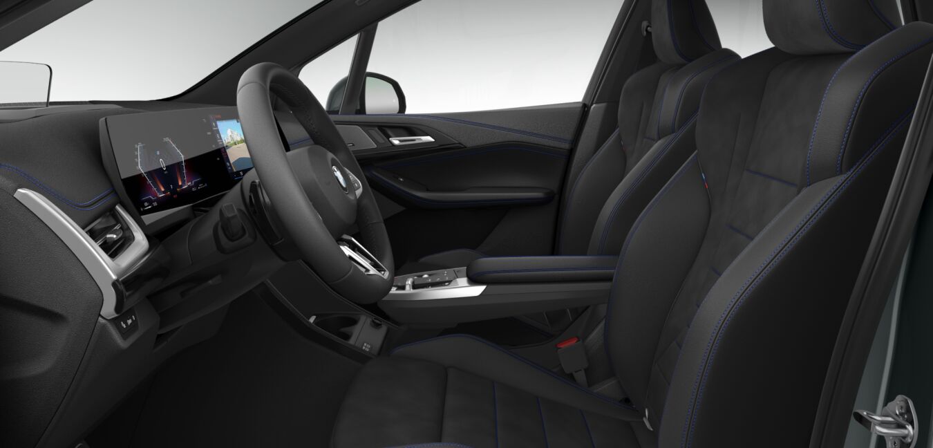 BMW BMW 2er im Innenraum seitlich BMW BMW 2er im Innenraum seitlich
